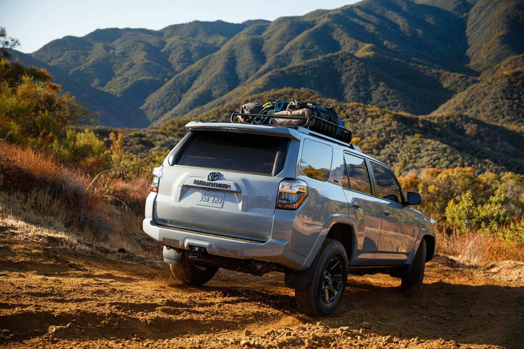 2021_TOYOTA-4RUNNER-TRAIL-EDITION_002.jpg